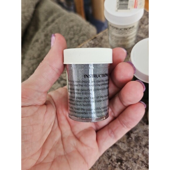 Lot Of 3 New Comotion Embossing Powders .6 oz - Silver, Green & Glitter Plus Ink - Picture 6 of 9